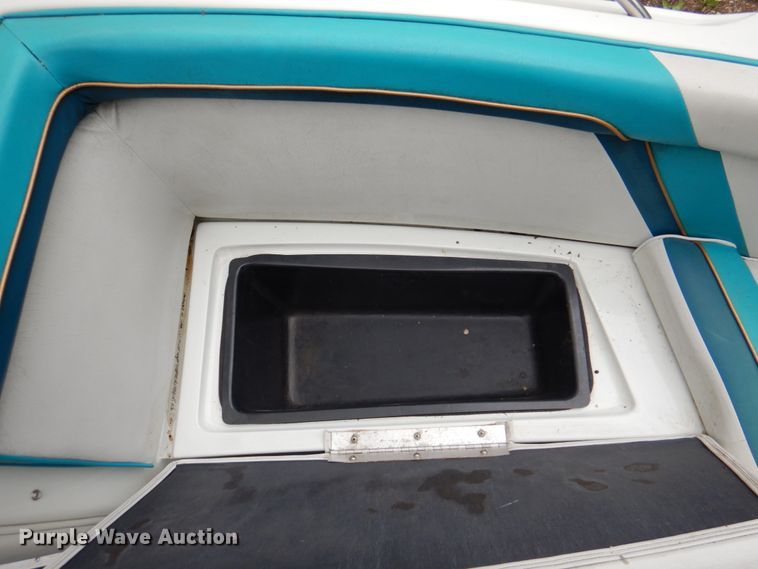 image for item IQ9487 1993 VIP Vision 1930  boat