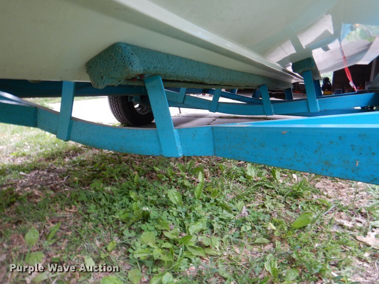 image for item IQ9487 1993 VIP Vision 1930  boat