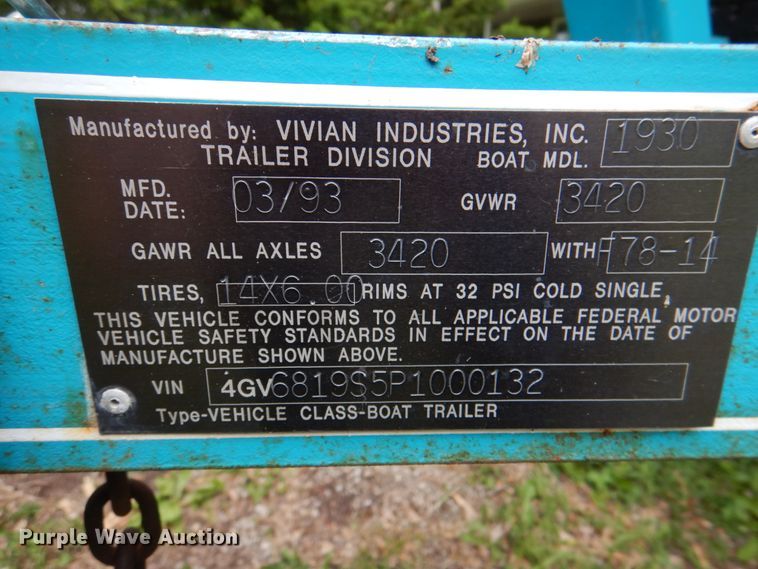 image for item IQ9487 1993 VIP Vision 1930  boat