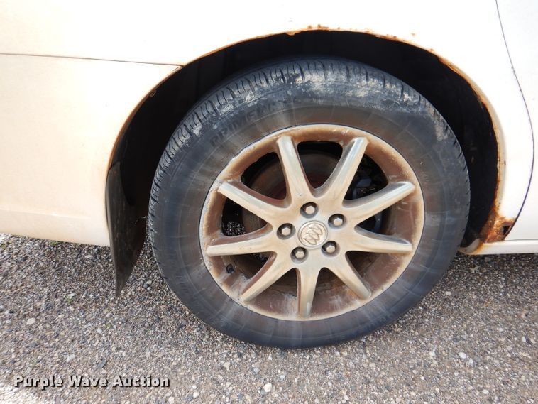 image for item IQ9528 2007 Buick Lucerne CXL