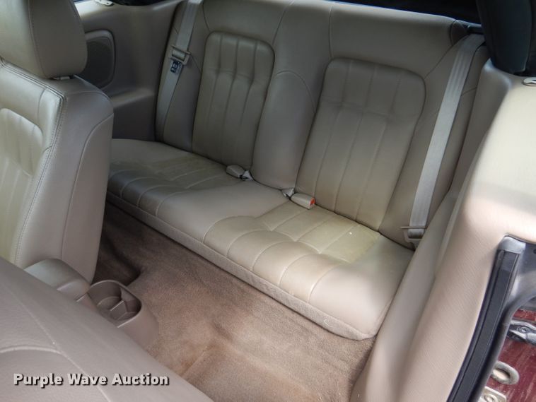 image for item IQ9529 2002 Chrysler Sebring  convertible