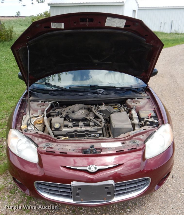 image for item IQ9529 2002 Chrysler Sebring  convertible