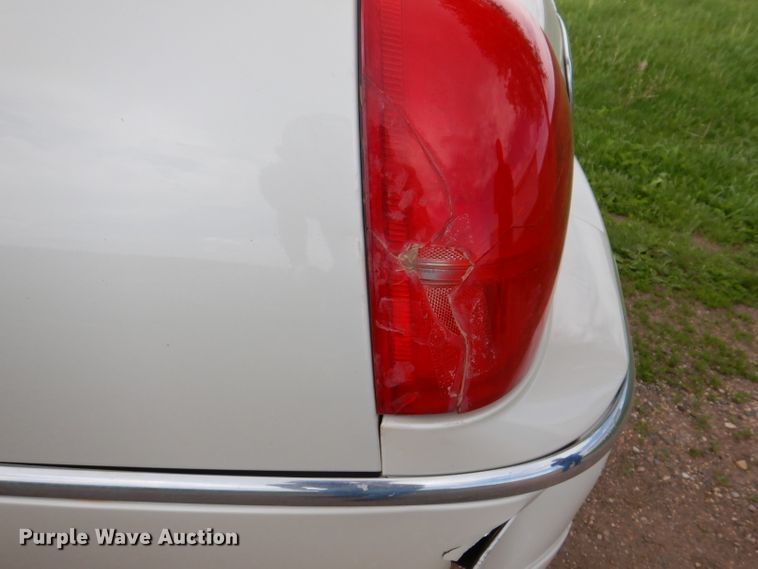 image for item IQ9531 2005 Lincoln Town Car