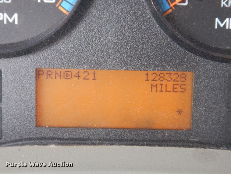 image for item IQ9532 2012 International TerraStar SFA  truck cab and chassis