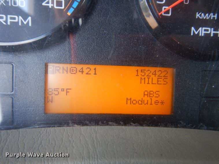 image for item IQ9533 2009 International 4300  truck cab and chassis