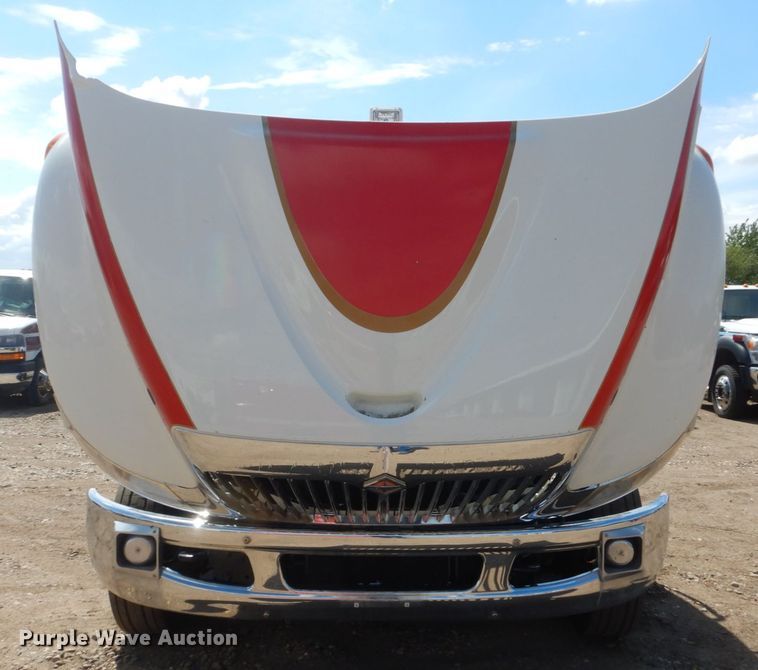 image for item IQ9533 2009 International 4300  truck cab and chassis