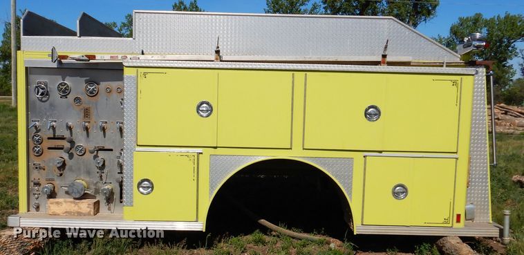 image for item IQ9555 Emergency One 2QSF75  fire truck bed