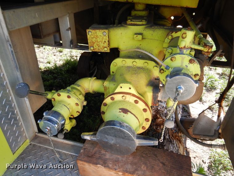 image for item IQ9555 Emergency One 2QSF75  fire truck bed