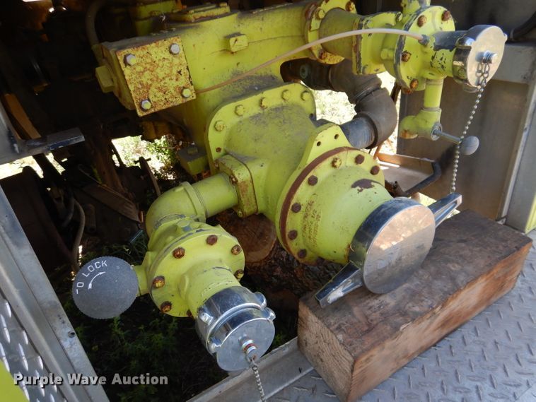 image for item IQ9555 Emergency One 2QSF75  fire truck bed