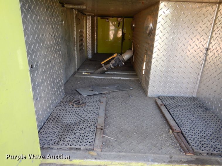 image for item IQ9555 Emergency One 2QSF75  fire truck bed