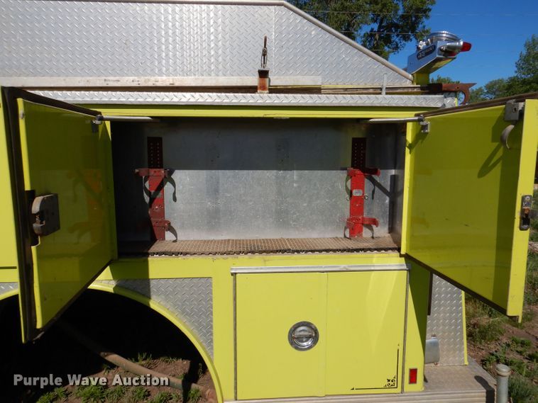 image for item IQ9555 Emergency One 2QSF75  fire truck bed