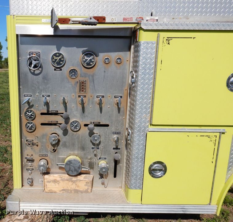 image for item IQ9555 Emergency One 2QSF75  fire truck bed