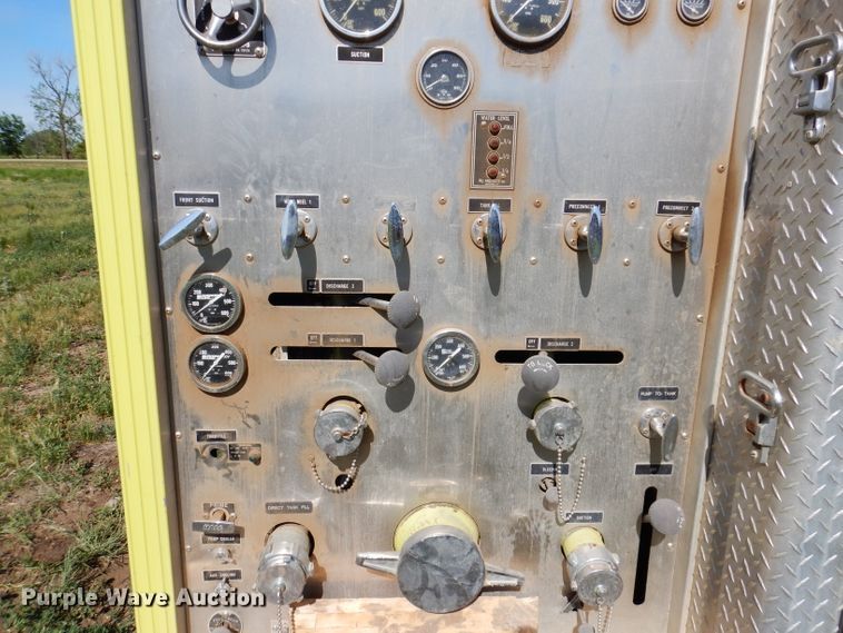 image for item IQ9555 Emergency One 2QSF75  fire truck bed