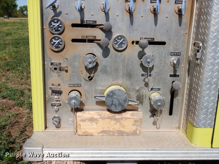 image for item IQ9555 Emergency One 2QSF75  fire truck bed