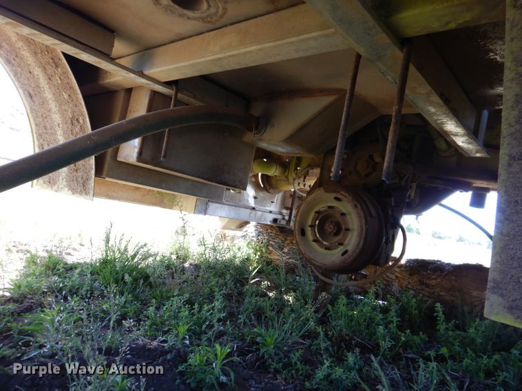 image for item IQ9555 Emergency One 2QSF75  fire truck bed