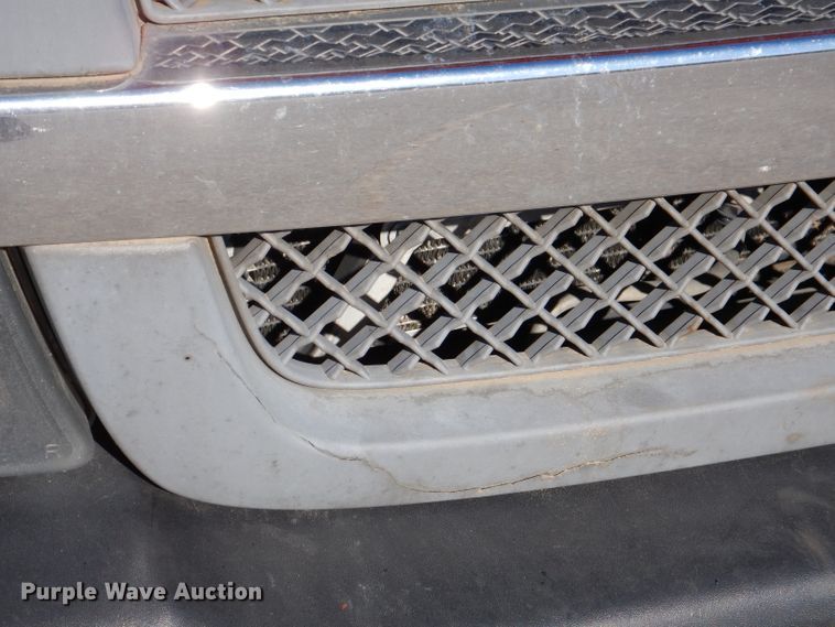 image for item IQ9583 2005 Chevrolet 1500 Silverado  pickup truck