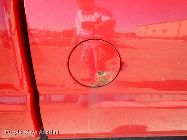 image for item IQ9583 2005 Chevrolet 1500 Silverado  pickup truck