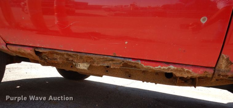 image for item IQ9583 2005 Chevrolet 1500 Silverado  pickup truck