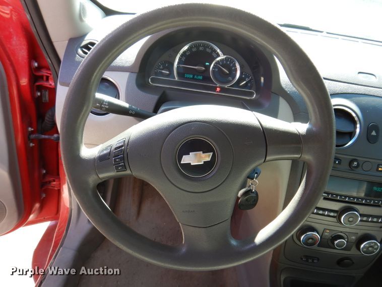 image for item IQ9584 2009 Chevrolet HHR LS