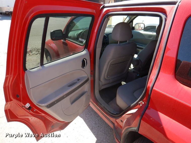 image for item IQ9584 2009 Chevrolet HHR LS