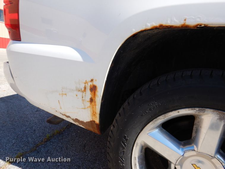 image for item IQ9585 2007 Chevrolet Avalanche LTZ  Crew Cab pickup truck