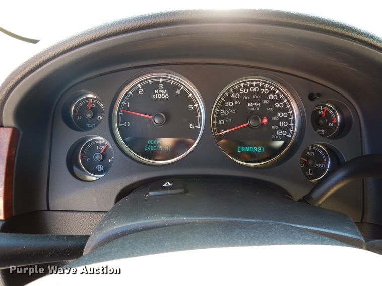 image for item IQ9585 2007 Chevrolet Avalanche LTZ  Crew Cab pickup truck