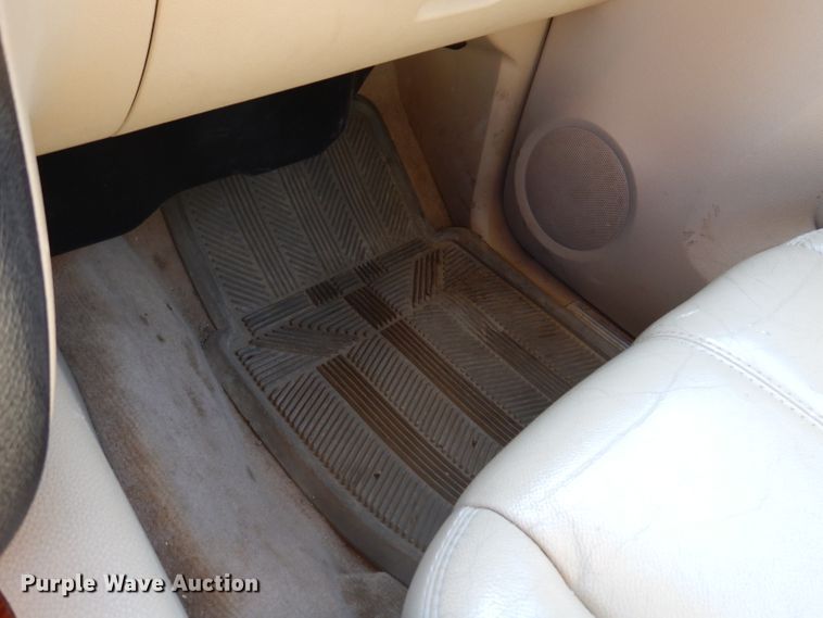 image for item IQ9585 2007 Chevrolet Avalanche LTZ  Crew Cab pickup truck