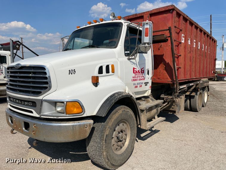 image for item IR9863 2005 Sterling L-Line  roll-off container truck