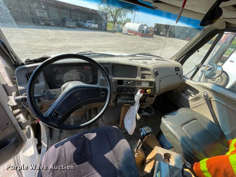 image for item IR9863 2005 Sterling L-Line  roll-off container truck