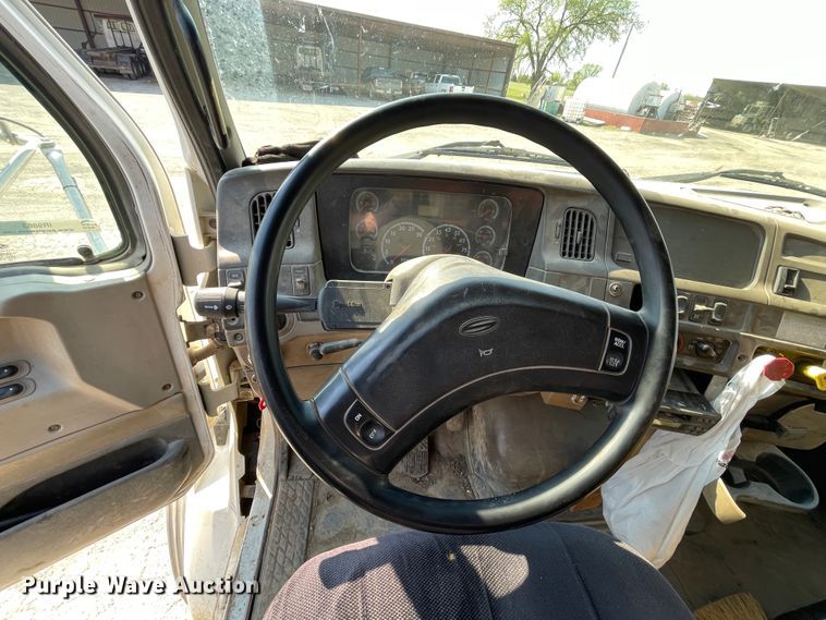 image for item IR9863 2005 Sterling L-Line  roll-off container truck