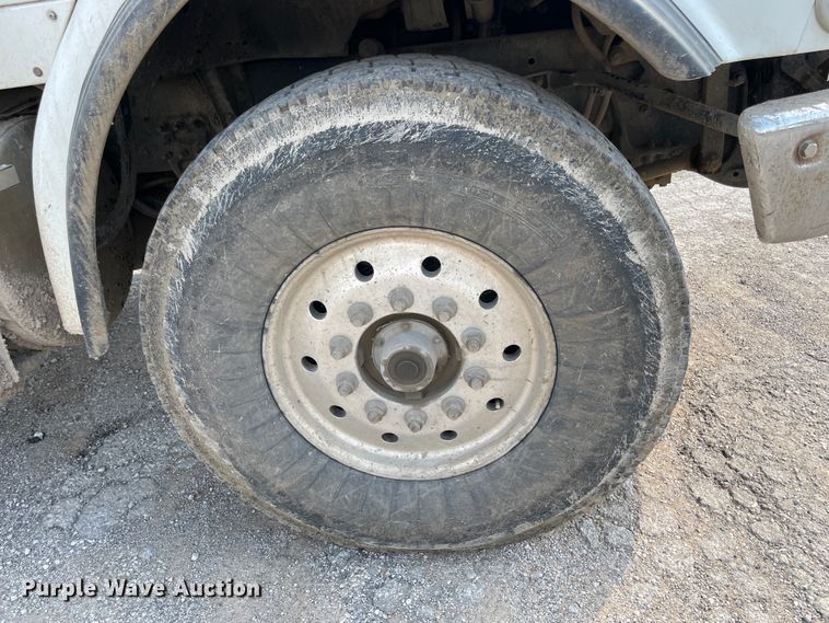 image for item IR9863 2005 Sterling L-Line  roll-off container truck