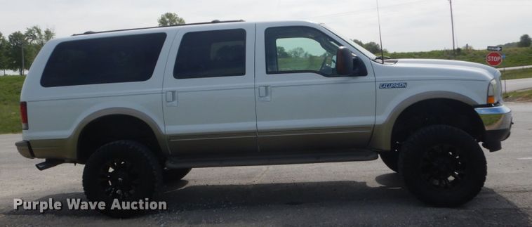 image for item IT9083 2003 Ford Excursion  SUV