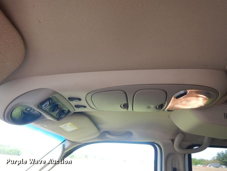 image for item IT9083 2003 Ford Excursion  SUV