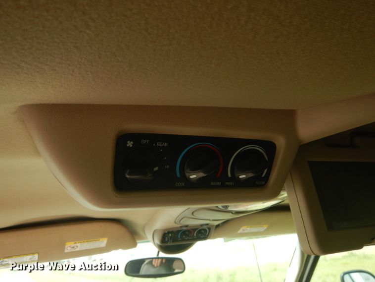 image for item IT9083 2003 Ford Excursion  SUV