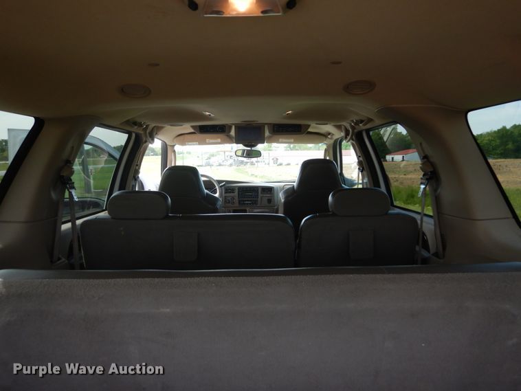 image for item IT9083 2003 Ford Excursion  SUV
