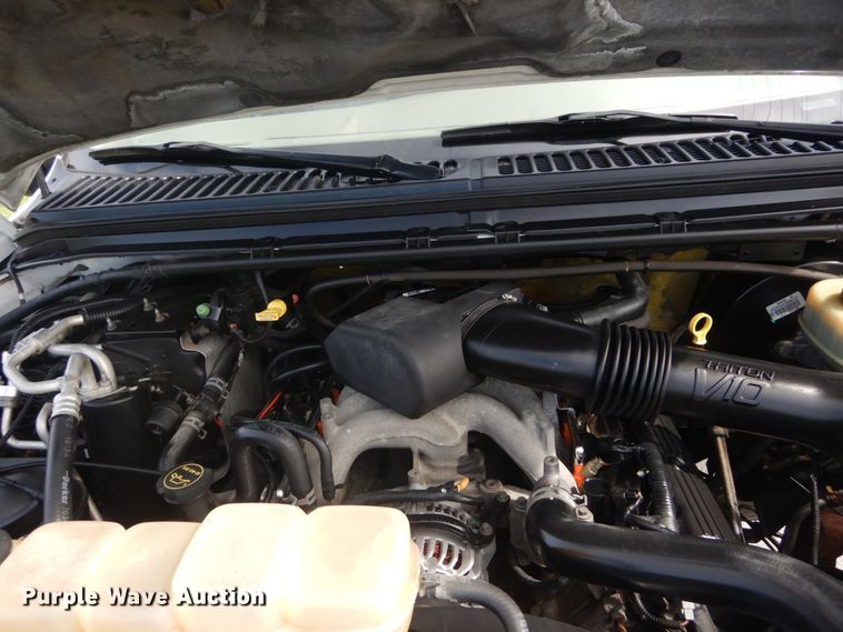 image for item IT9083 2003 Ford Excursion  SUV