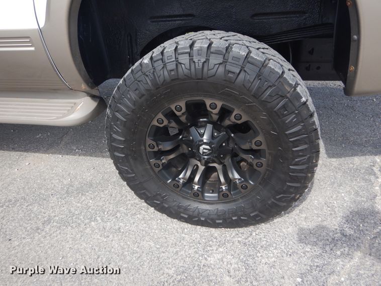 image for item IT9083 2003 Ford Excursion  SUV