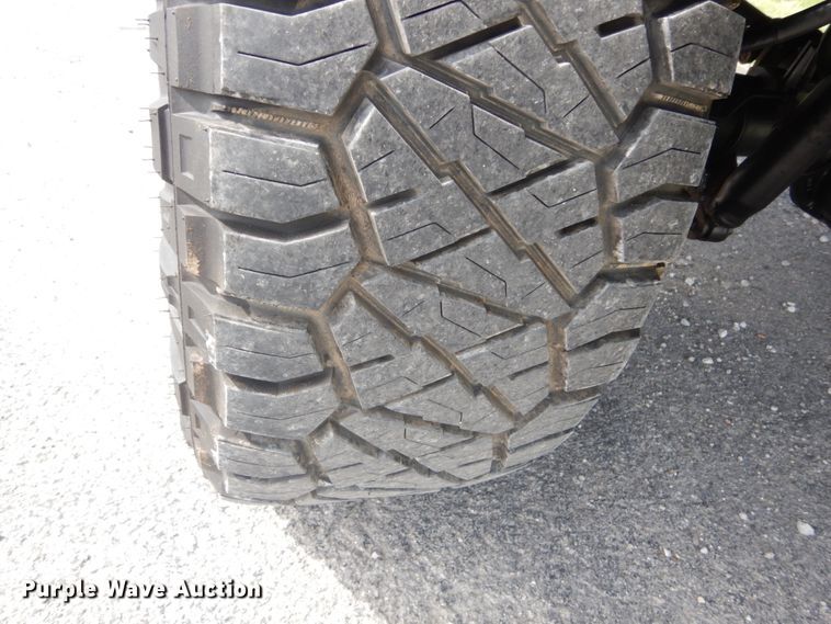 image for item IT9083 2003 Ford Excursion  SUV