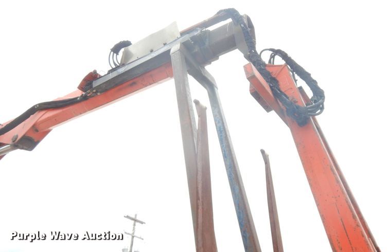 image for item IT9420 1995 Ford LTLS9000  crane truck