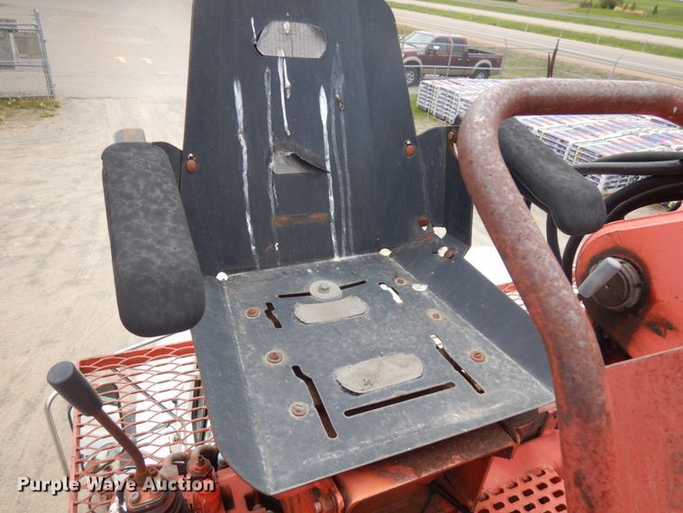 image for item IT9420 1995 Ford LTLS9000  crane truck