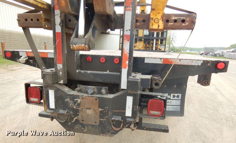 image for item IT9421 1996 Ford LTLS9000  crane truck