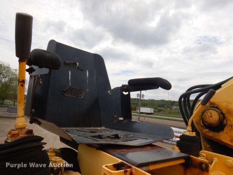 image for item IT9421 1996 Ford LTLS9000  crane truck