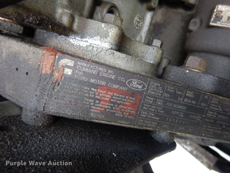 image for item IT9422 1997 Ford F800  forestry bucket truck