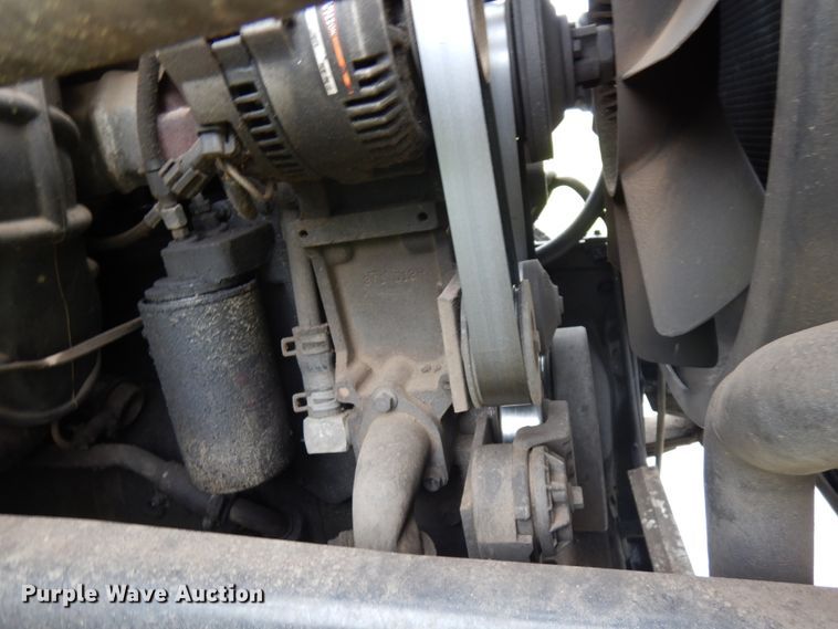 image for item IT9422 1997 Ford F800  forestry bucket truck