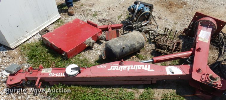 image for item IT9445 Maintainer 1111-15  truck mounted crane