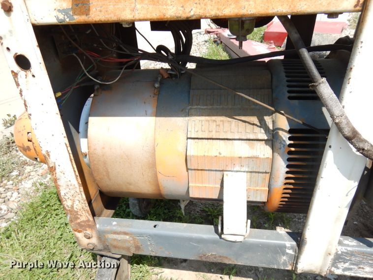 image for item IT9446 Lincoln SA-200-F-163  welder