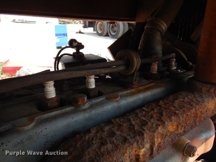 image for item IT9446 Lincoln SA-200-F-163  welder