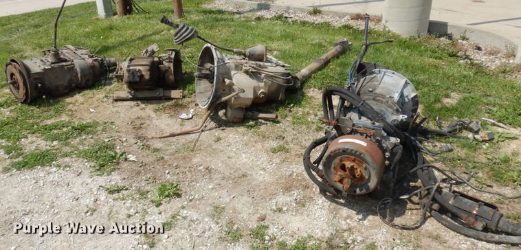 image for item IT9447 Truck parts