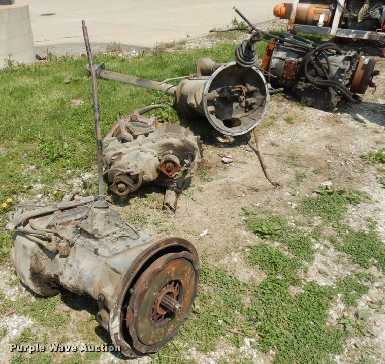 image for item IT9447 Truck parts