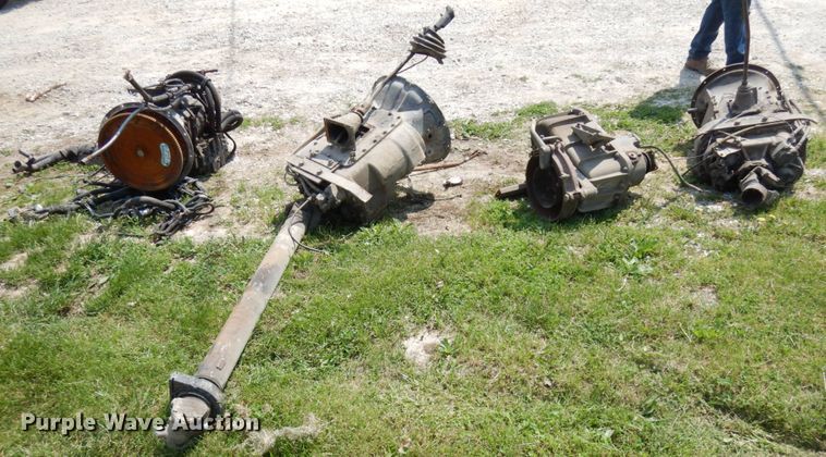 image for item IT9447 Truck parts